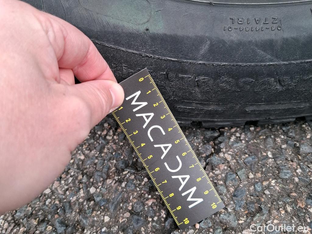  Volkswagen  Crafter VOLKSWAGEN  / 2017 / 4P / Fourgon tôlé 2.0 TDI 140 35 L4H3 Procab Business Line #37