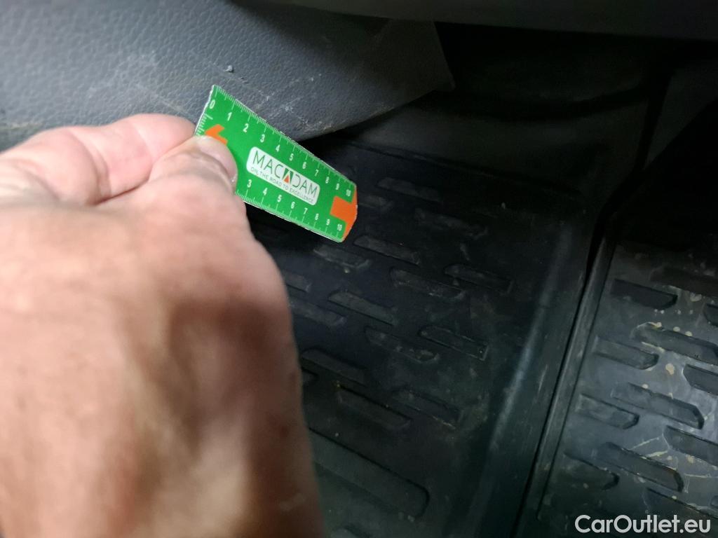  Volkswagen  Crafter VOLKSWAGEN  / 2017 / 4P / Fourgon tôlé 2.0 TDI 140 35 L4H3 Procab Business Line #45