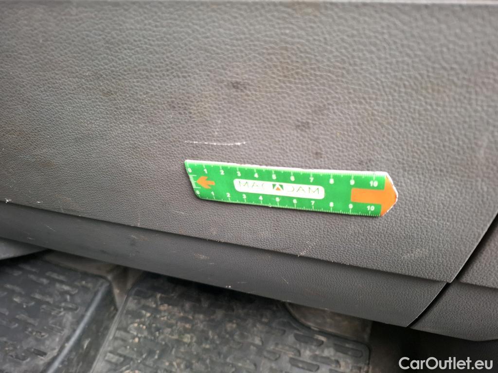  Volkswagen  Crafter VOLKSWAGEN  / 2017 / 4P / Fourgon tôlé 2.0 TDI 140 35 L4H3 Procab Business Line #64