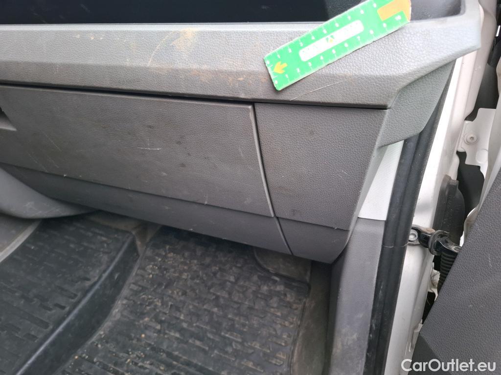  Volkswagen  Crafter VOLKSWAGEN  / 2017 / 4P / Fourgon tôlé 2.0 TDI 140 35 L4H3 Procab Business Line #37