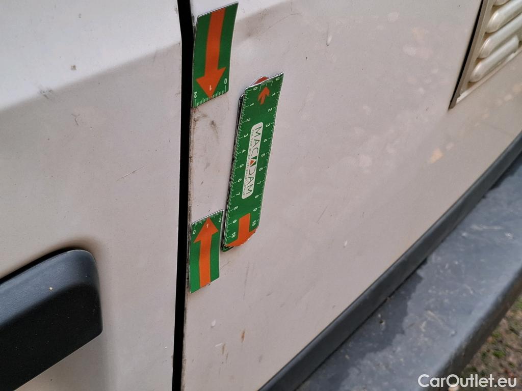  Volkswagen  Crafter VOLKSWAGEN  / 2017 / 4P / Fourgon tôlé 2.0 TDI 140 35 L4H3 Procab Business Line #17