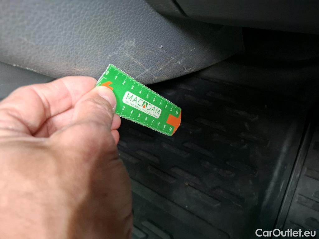  Volkswagen  Crafter VOLKSWAGEN  / 2017 / 4P / Fourgon tôlé 2.0 TDI 140 35 L4H3 Procab Business Line #44