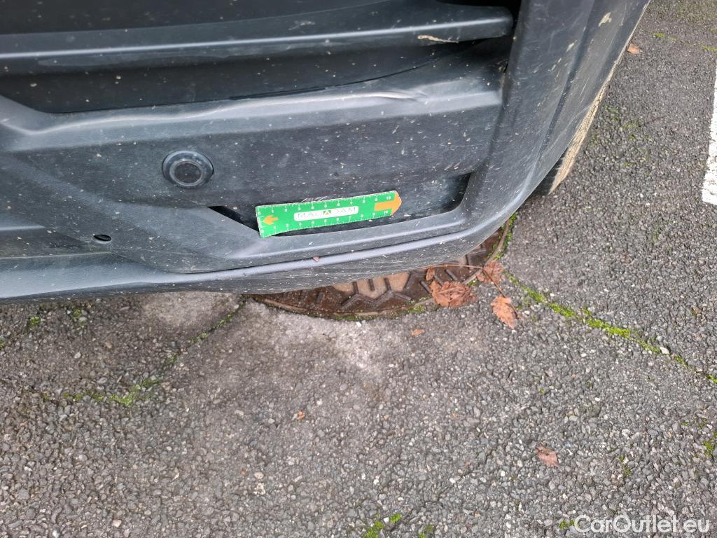  Volkswagen  Crafter VOLKSWAGEN  / 2017 / 4P / Fourgon tôlé 2.0 TDI 140 35 L4H3 Procab Business Line #84