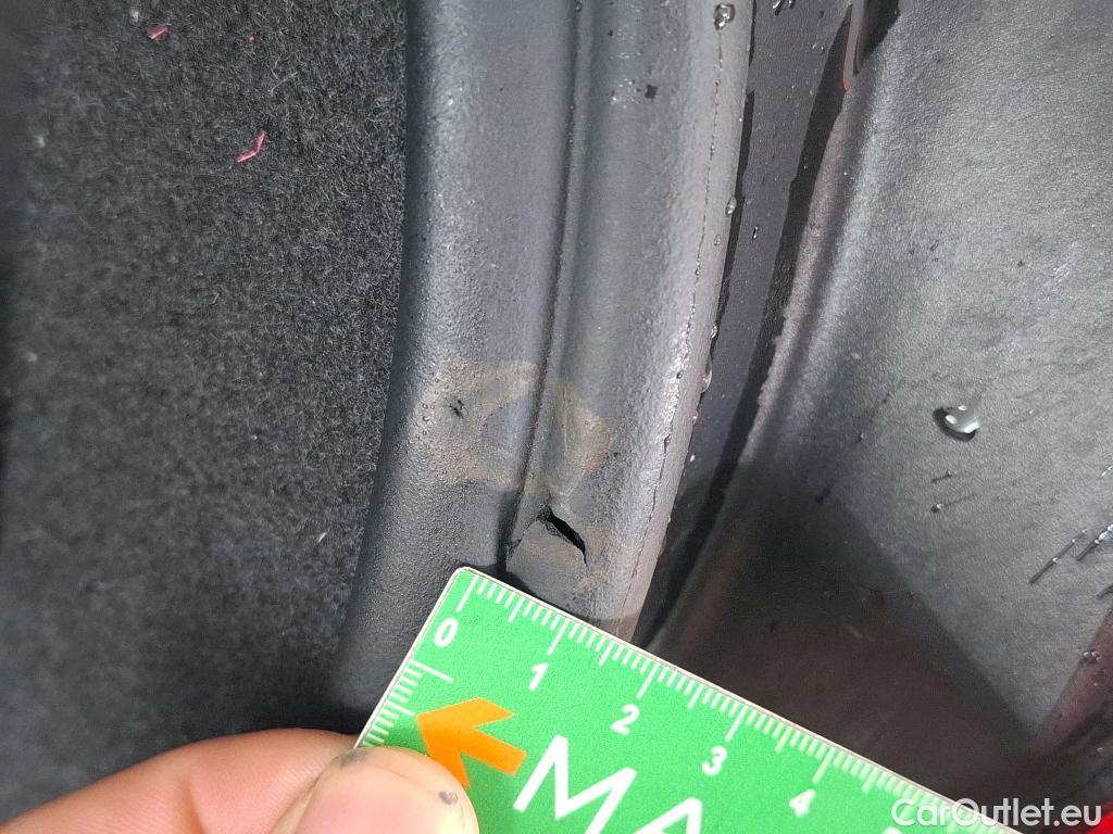  Audi  Q2 AUDI  5p UF 1.4 TFSI COD Design 5P #39