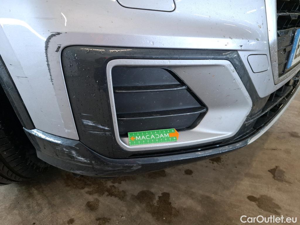  Audi  Q2 AUDI  5p UF 1.4 TFSI COD Design 5P #50