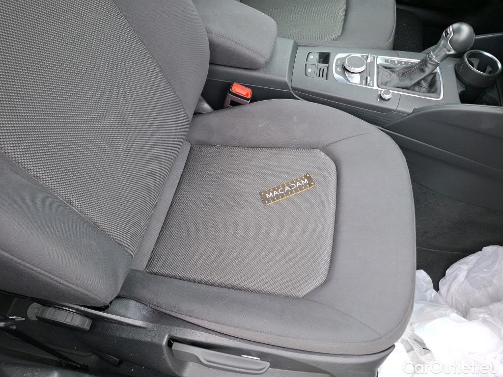  Audi  A3 AUDI  Sportback / 2016 / 5P / Berline 35 TFSI 150 COD S TRONIC BUSINESS LINE #22