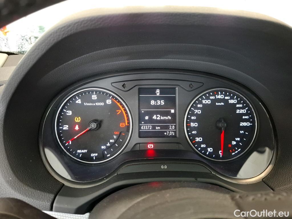  Audi  Q2 AUDI  5p UF 1.4 TFSI COD Design 5P #73