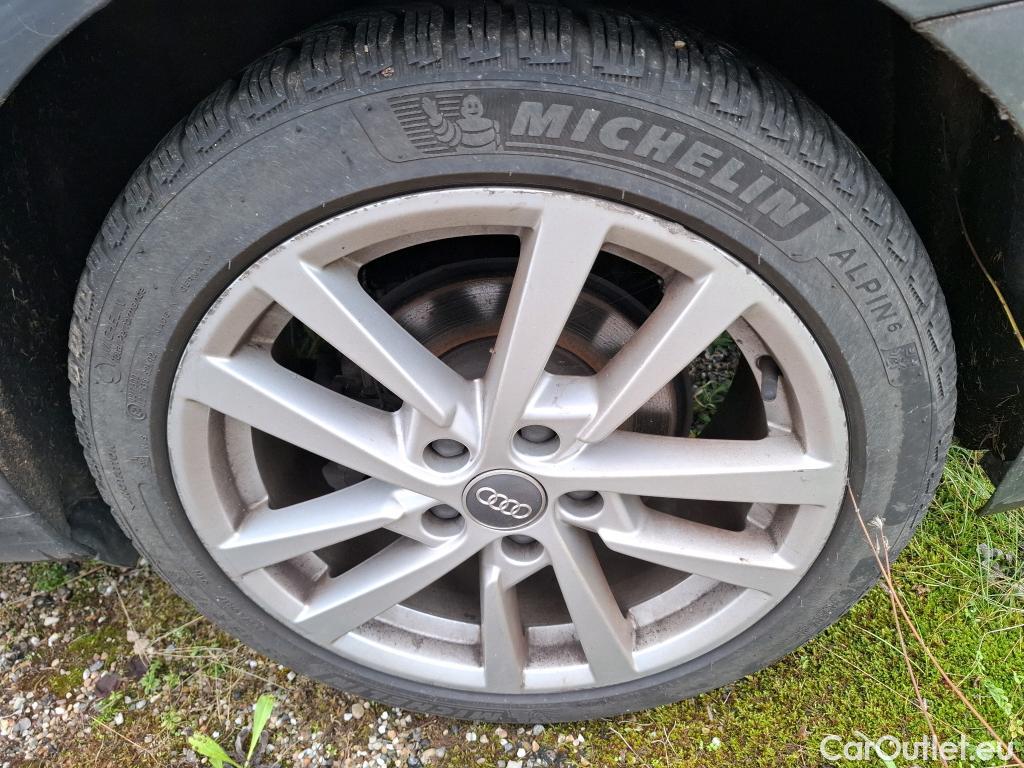  Audi  A3 AUDI  Sportback / 2016 / 5P / Berline 35 TFSI 150 COD S TRONIC BUSINESS LINE #13