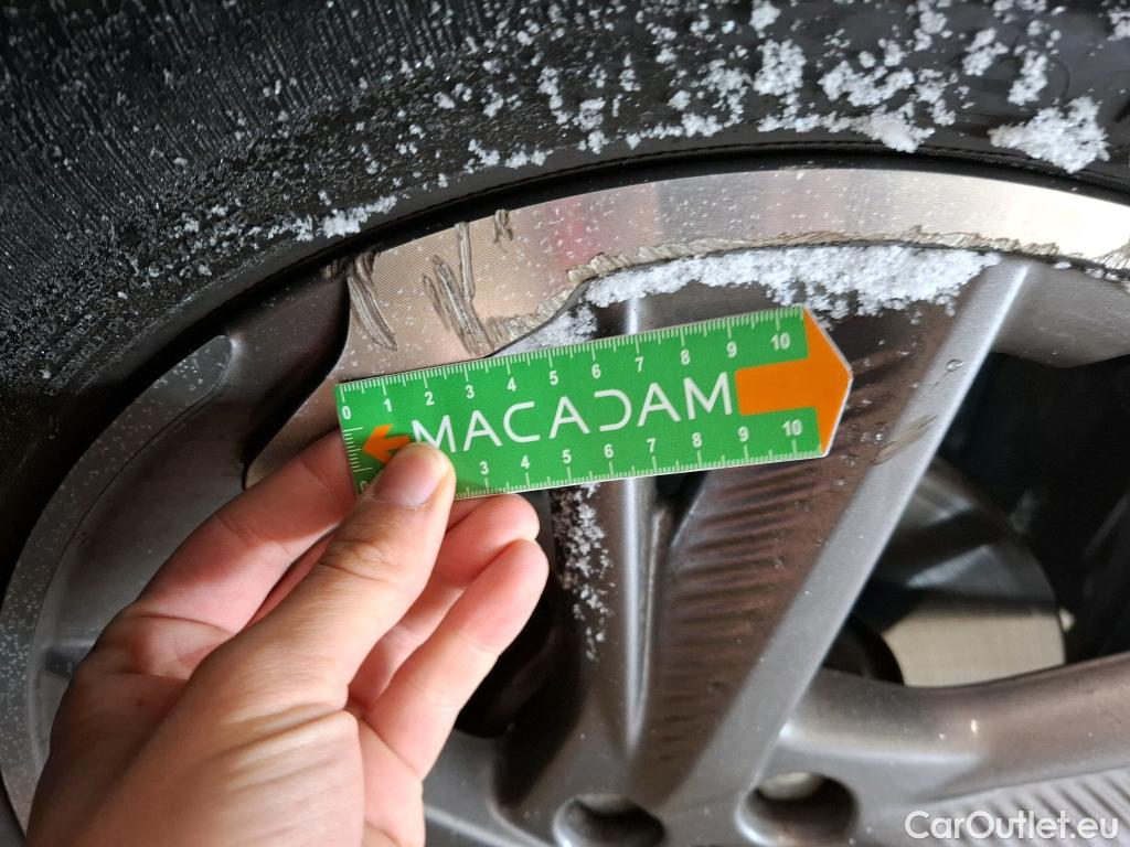  DS  DS7 7 Crossback Ligne Noir 1.6 PureTech 180CV BVA8 E6d #8