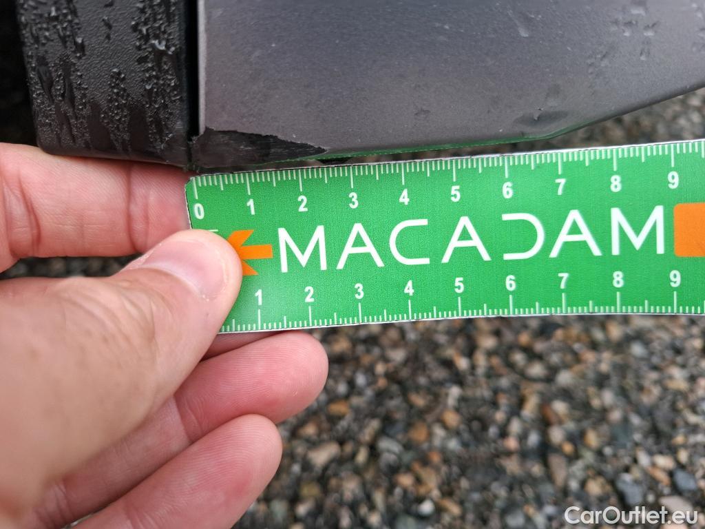  Hyundai   Ioniq HYUNDAI 6 / 2022 / 4P / Berline BEV 77kWh 229ch Executive #4