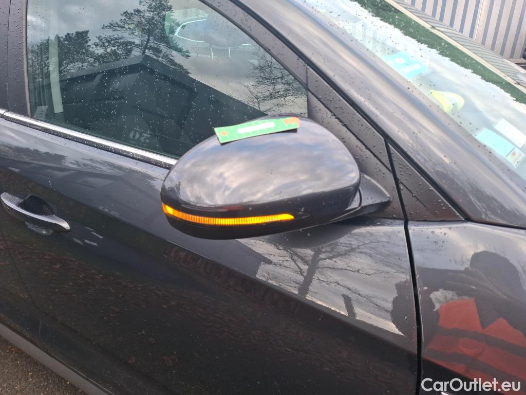  Hyundai  Tucson HYUNDAI  / 2018 / 5P / SUV 1.6 CRDI 115 HYBRID 48V CREATIVE #10