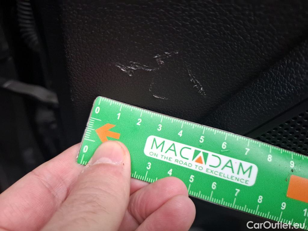  Hyundai  Tucson HYUNDAI  / 2018 / 5P / SUV 1.6 CRDI 115 HYBRID 48V CREATIVE #7