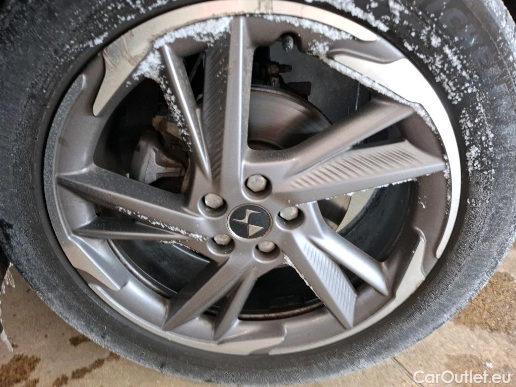  DS  DS7 7 Crossback Ligne Noir 1.6 PureTech 180CV BVA8 E6d #7