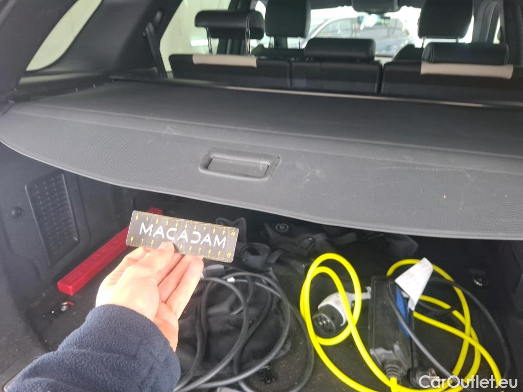  Land Rover  Discovery LAND ROVER  Sport / 2019 / 5P / SUV 1.5 P300e PHEV AUTO 4WD R-Dynamic S #22