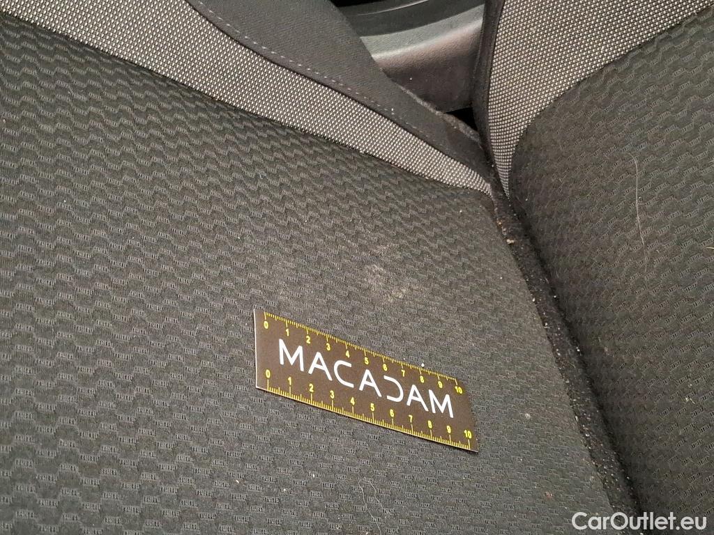  Nissan  Qashqai NISSAN  / 2017 / 5P / Crossover 1.5 DCI 115 Business Edition #24