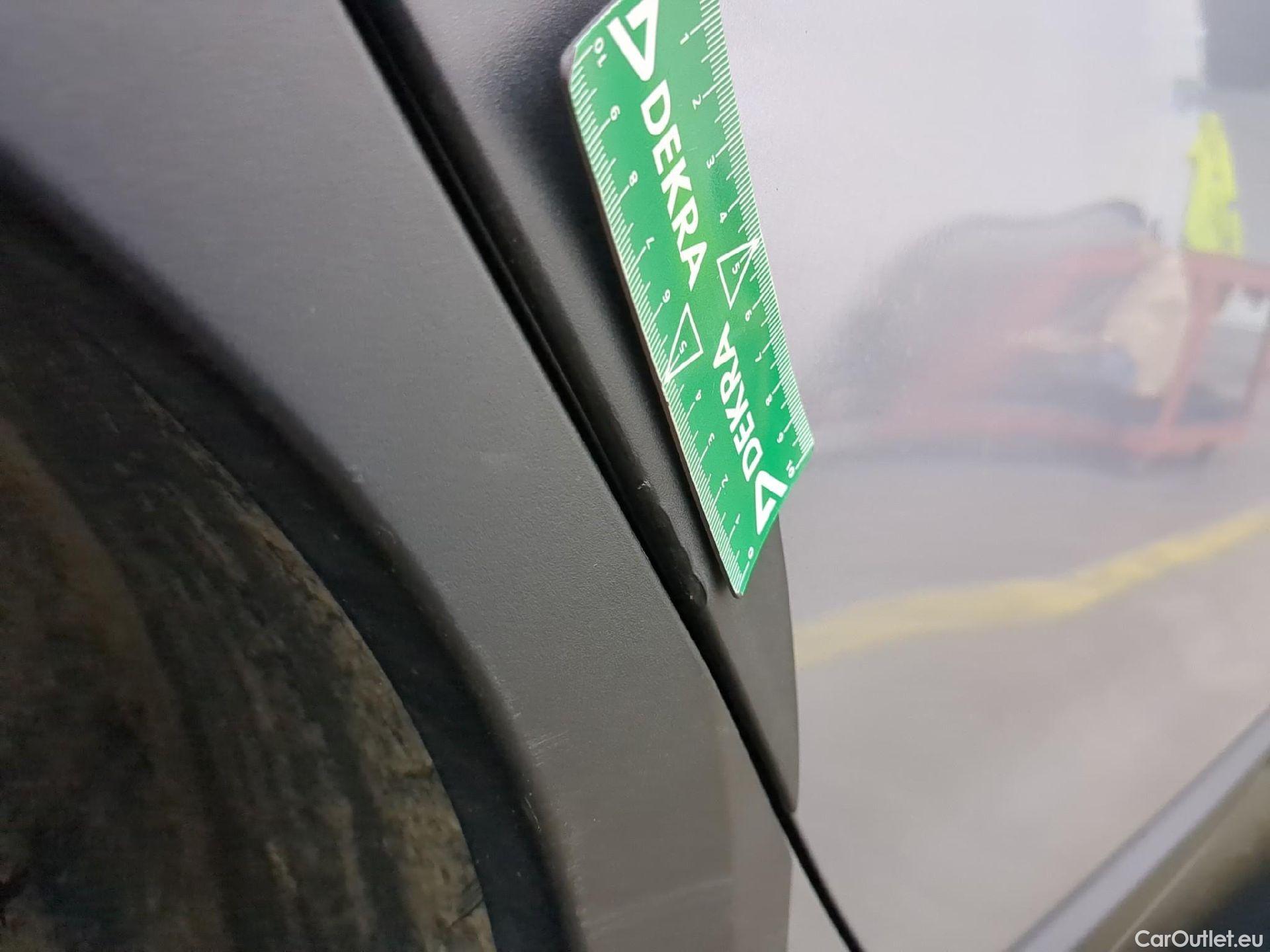  Peugeot  2008  GT Line 1.2 PureTech 110CV BVA6 E6dT #18