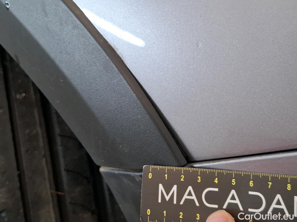  Peugeot  2008  Allure Business 1.2 PureTech 110CV BVA6 E6 #46