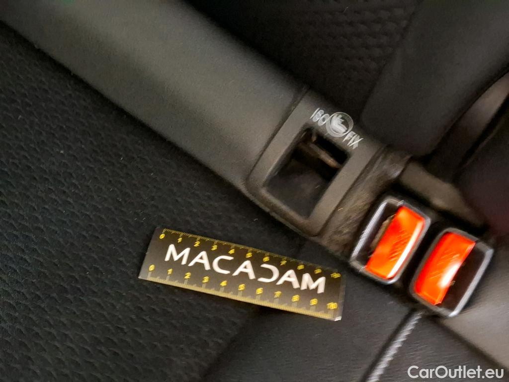  Nissan  Qashqai NISSAN  / 2017 / 5P / Crossover 1.3 DIG-T 160 DCT Tekna #21