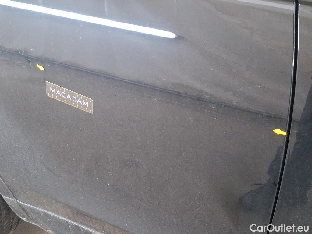  Land Rover  Discovery LAND ROVER  Sport / 2019 / 5P / SUV 1.5 P300e PHEV AUTO 4WD R-Dynamic S #44