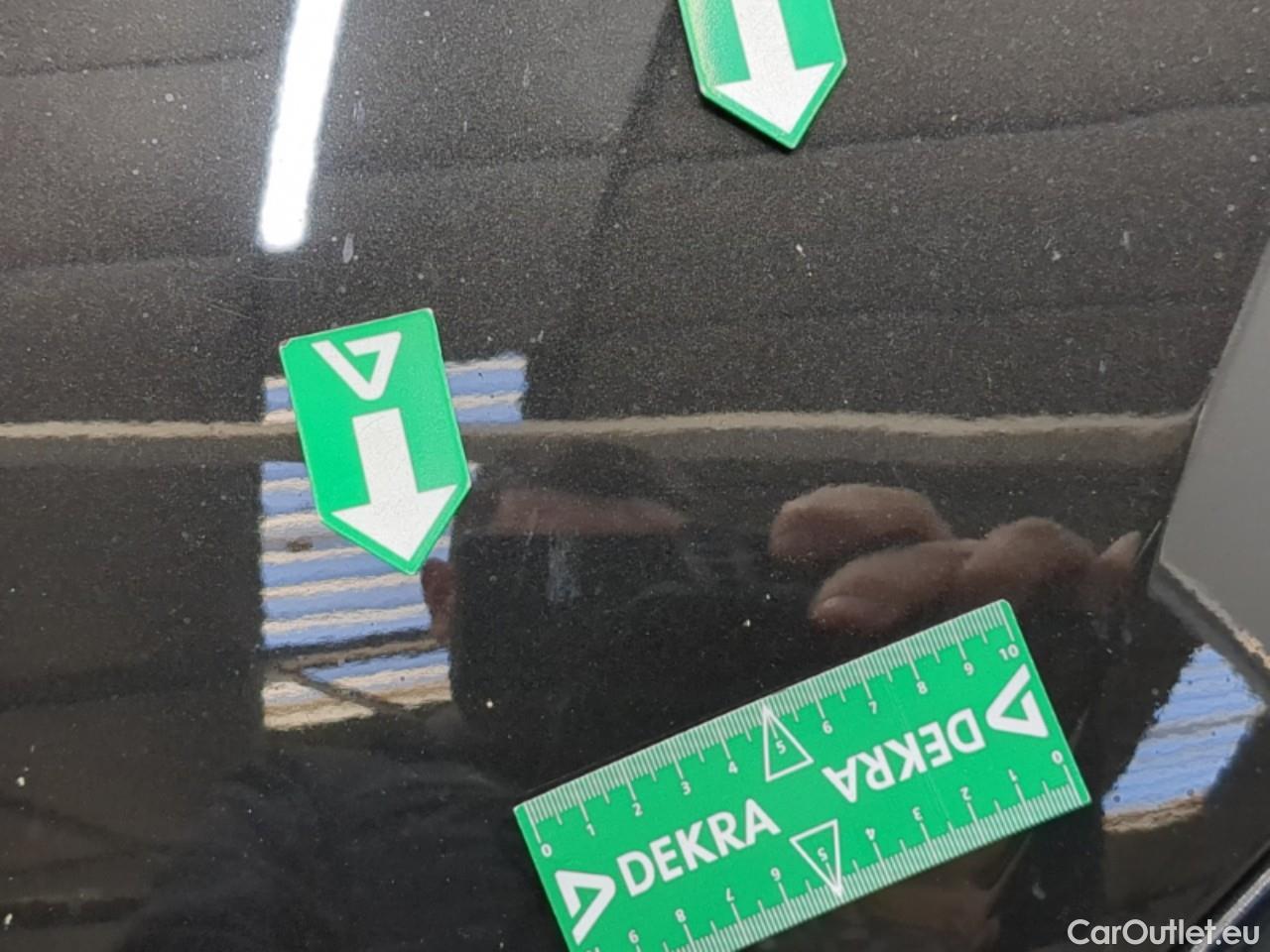  Nissan  Qashqai NISSAN  / 2021 / 5P / Crossover 1.3 MHEV 158ch Xtronic N-Style(SP) #13