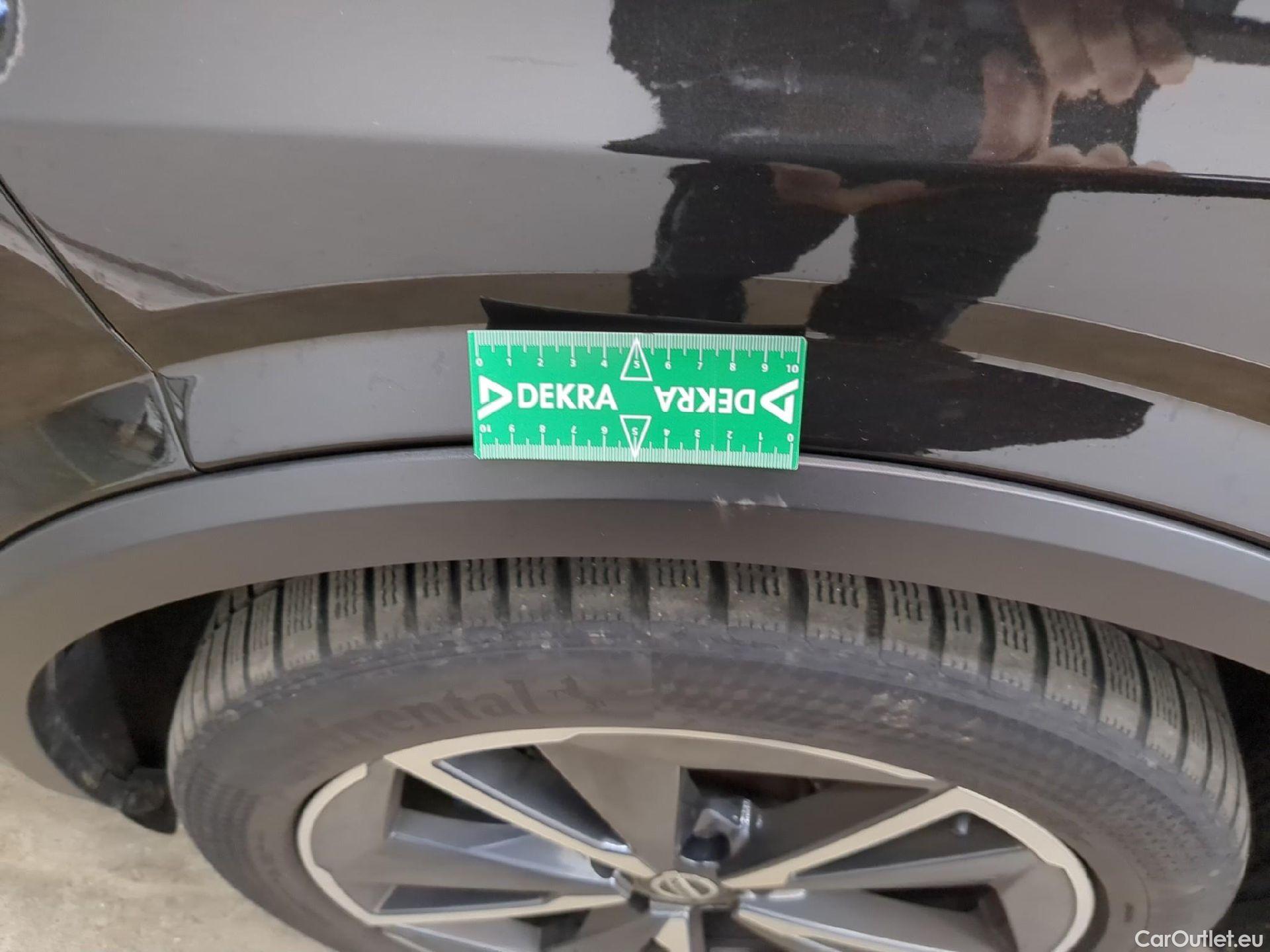  Nissan  Qashqai NISSAN  / 2021 / 5P / Crossover 1.3 MHEV 158ch Xtronic N-Style(SP) #21