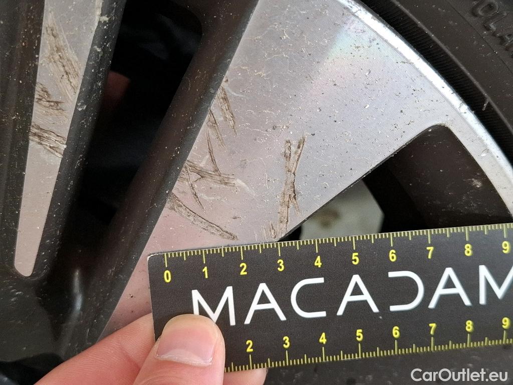  Peugeot  2008  Allure Business 1.2 PureTech 110CV BVA6 E6 #8