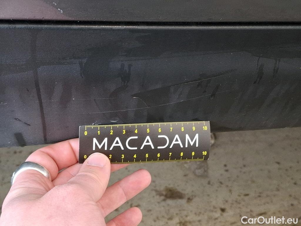  Nissan  Qashqai NISSAN  / 2017 / 5P / Crossover 1.3 DIG-T 160 DCT Tekna #28