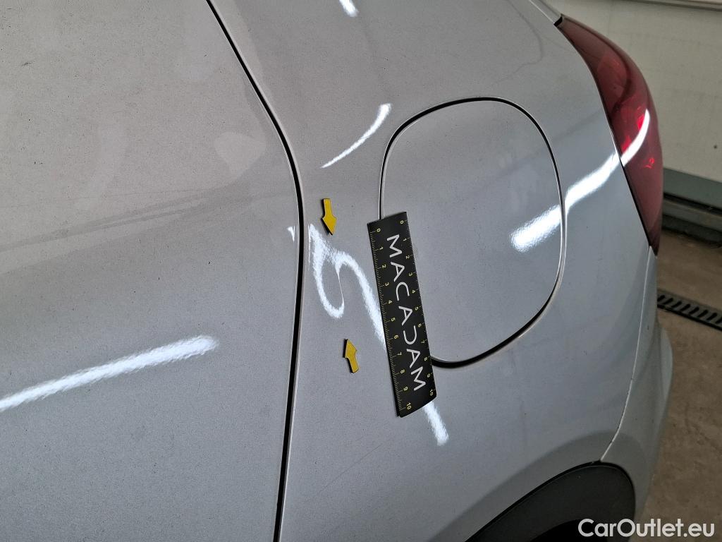  Mercedes  GLA MERCEDES-BENZ Classe  / 2017 / 5P / SUV  250 Fascination 4Matic BVA7 #2