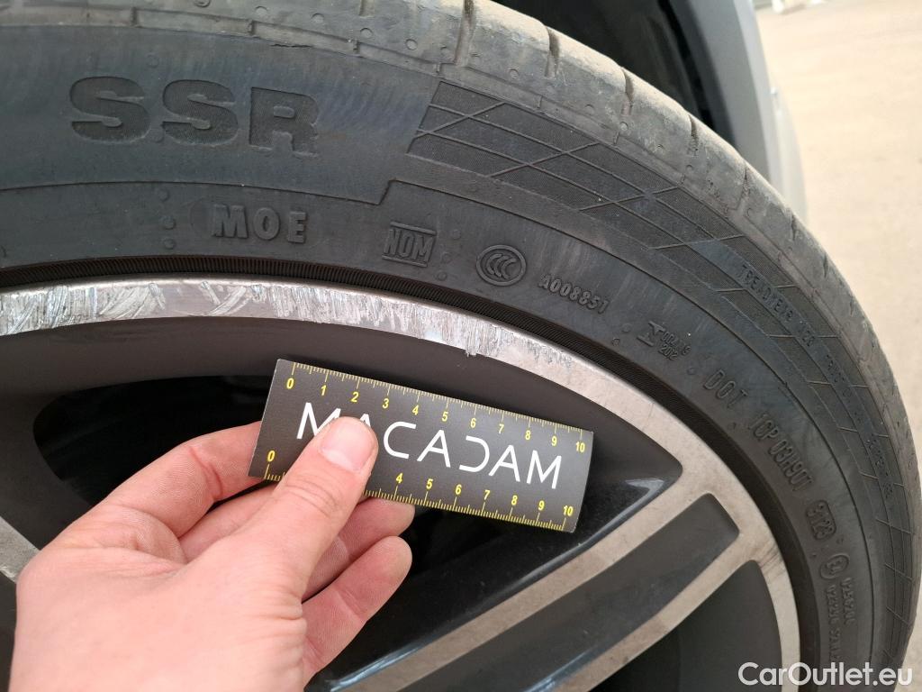  Mercedes  GLA MERCEDES-BENZ Classe  / 2017 / 5P / SUV  250 Fascination 4Matic BVA7 #23