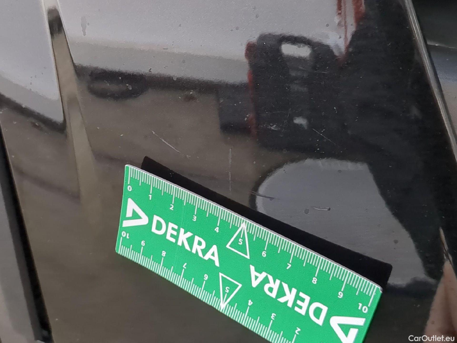  Nissan  Qashqai NISSAN  / 2021 / 5P / Crossover 1.3 MHEV 158ch Xtronic N-Style(SP) #7