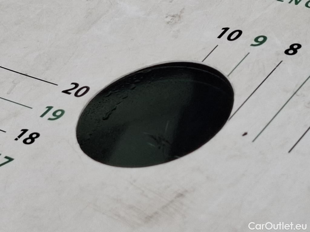  Land Rover  Discovery LAND ROVER  Sport / 2019 / 5P / SUV 1.5 P300e PHEV AUTO 4WD R-Dynamic S #3