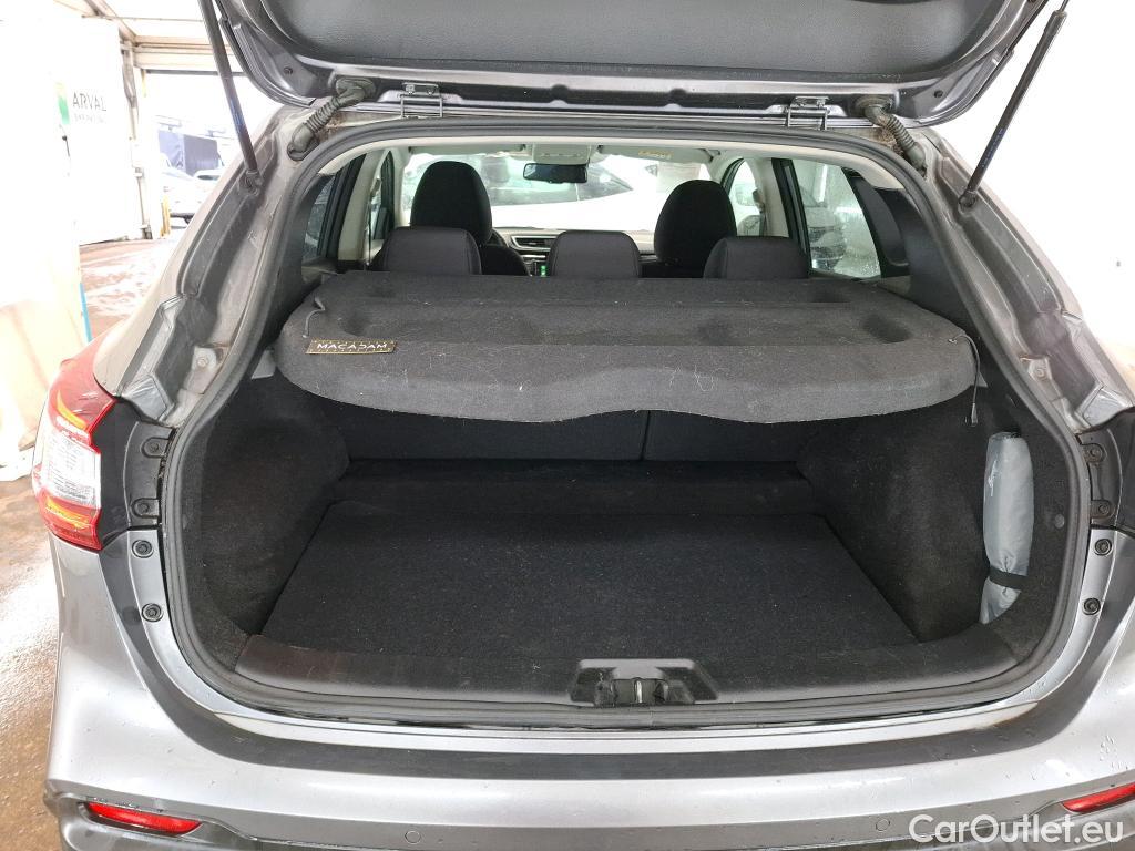  Nissan  Qashqai NISSAN  / 2017 / 5P / Crossover 1.5 DCI 115 Business Edition #21