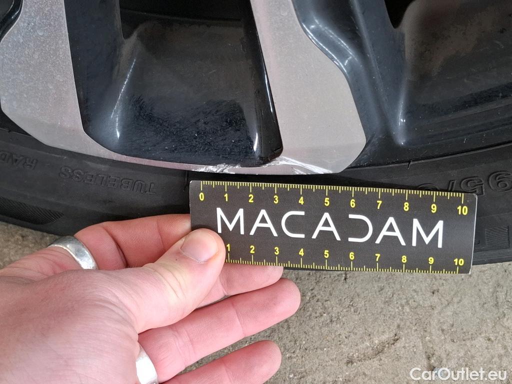  Opel  Crossland  X Elegance Business 1.2 Turbo 130CV BVA6 E6d #25