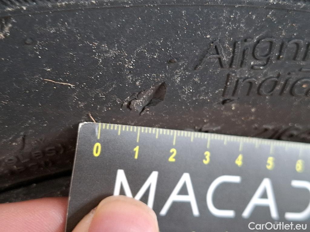  Peugeot  2008  Allure Business 1.2 PureTech 110CV BVA6 E6 #6