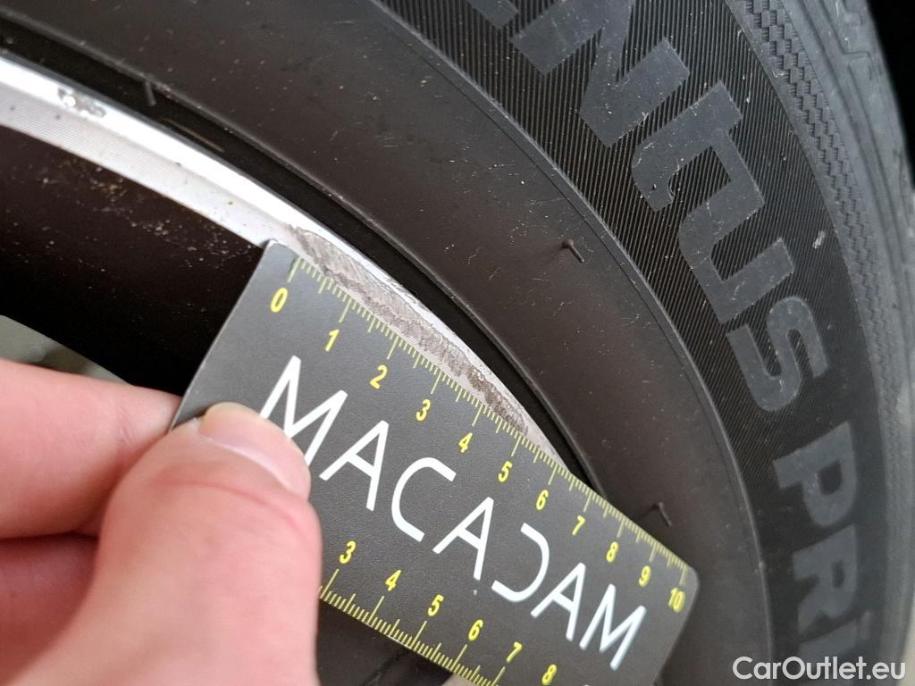  Peugeot  2008  Allure Business 1.2 PureTech 110CV BVA6 E6 #17