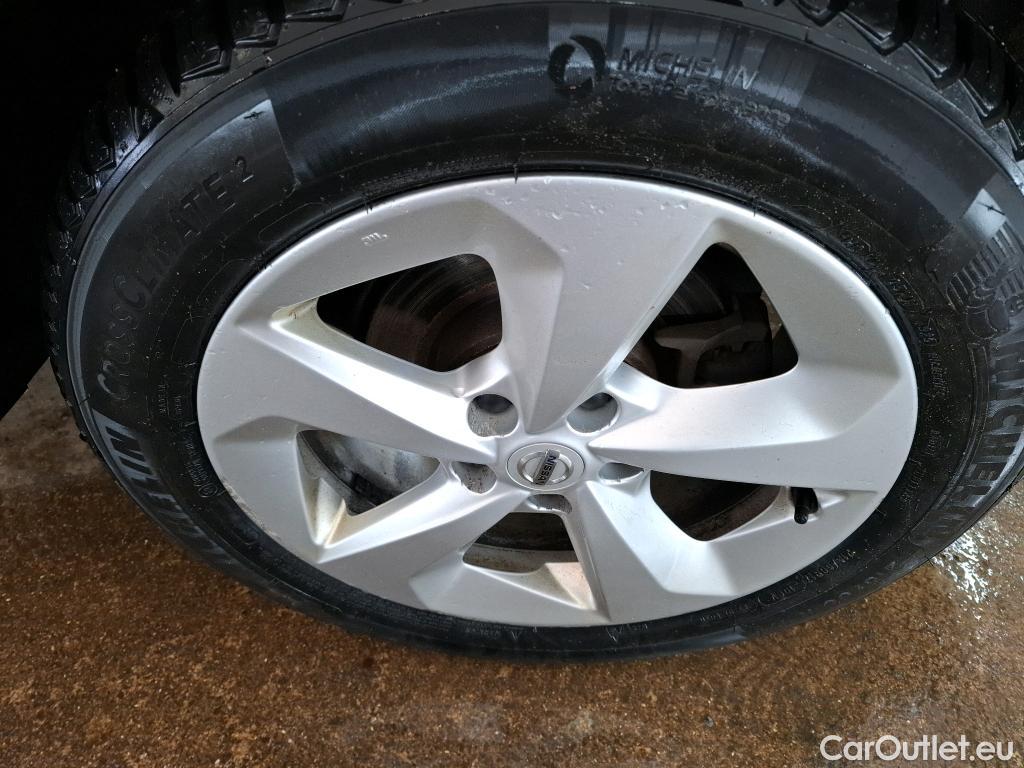  Nissan  Qashqai NISSAN  / 2017 / 5P / Crossover 1.5 DCI 115 Business Edition #17