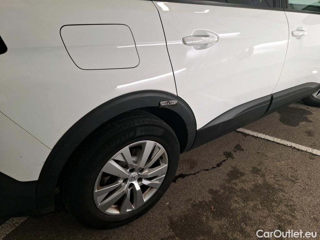  Peugeot  5008  Active Business 1.2 PureTech 130CV BVM6 7 Sieges E6d #38