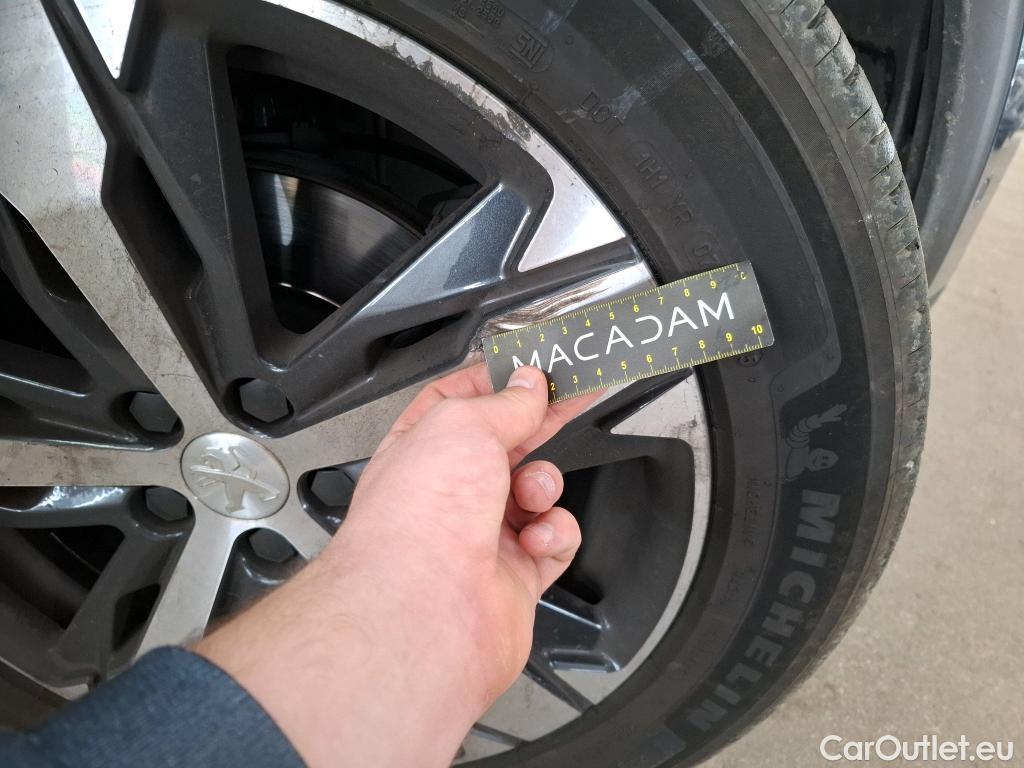  Peugeot  5008  GT Line 1.2 PureTech 130CV BVA8 E6d #25