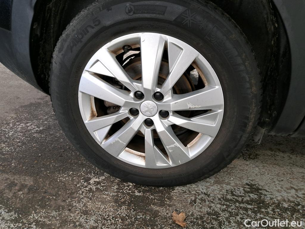  Peugeot  3008  Active Business 1.2 PureTech 130CV BVA8 E6dT #12