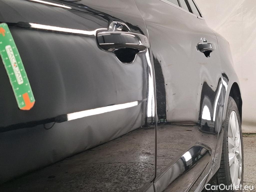  Renault  Megane RENAULT Mégane Estate / 2020 / 5P / Break Business TCe 140 EDC FAP -21N #6