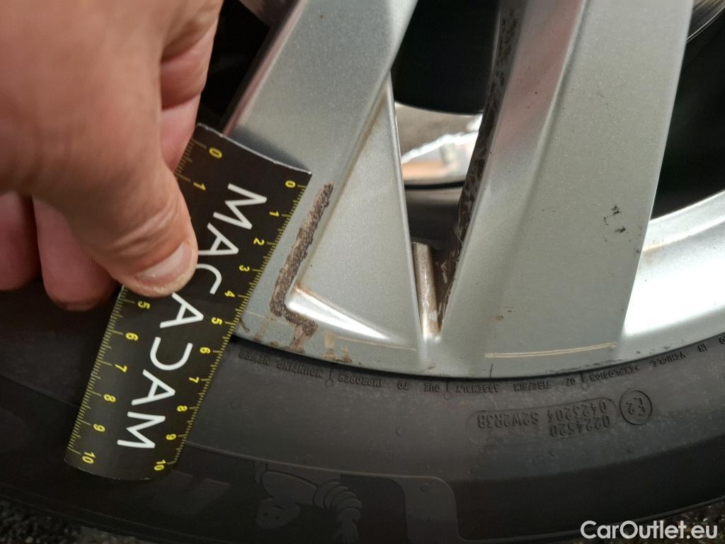  Peugeot  5008  Active Business 1.2 PureTech 130CV BVM6 7 Sieges E6d #34