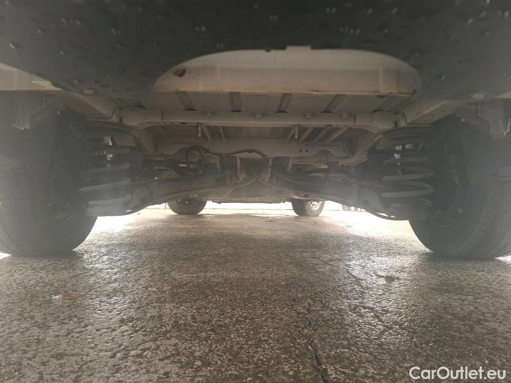  Peugeot  Expert  Combi Long 1.5 HDi 120CV BVM6 E6dT #2