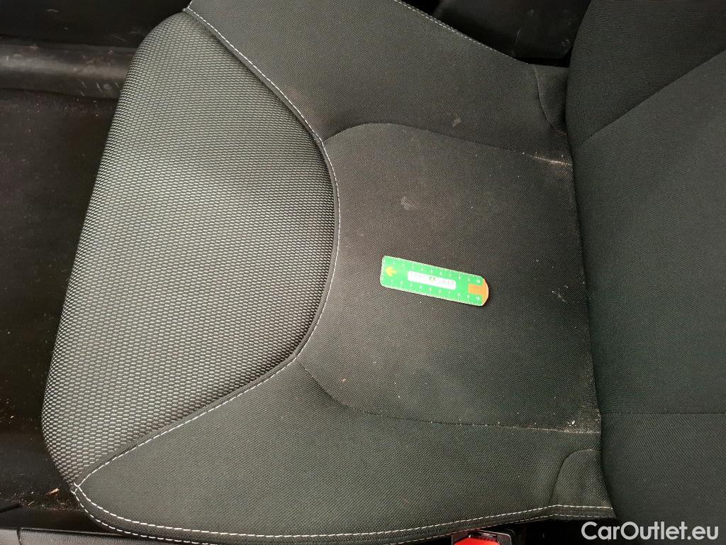  Renault  Clio  IV Business 0.9 TCe 90CV BVM5 E6 #14