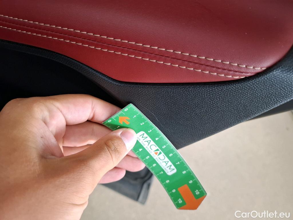  Peugeot  3008  / 2020 / 5P / SUV 1.6 HYBRID 225 E-EAT8 GT Pack / VO RECONDITIONNE / PHOTOS AVANT RECONDITIONNEMENT
 #11