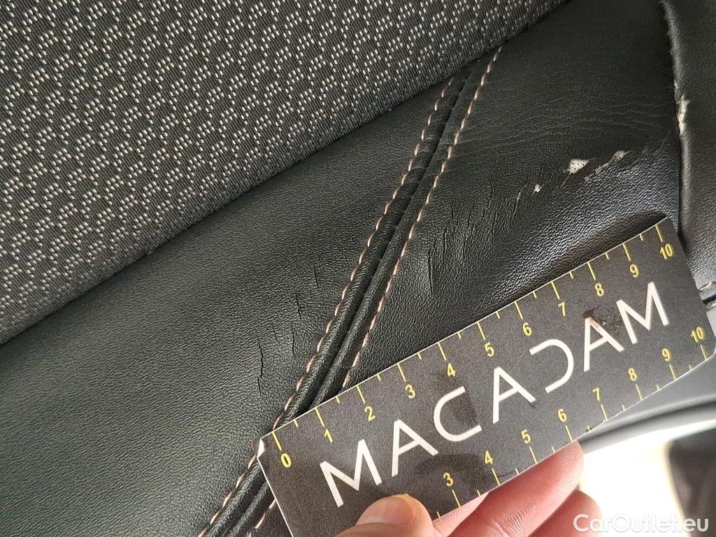  Peugeot  3008  GT 1.2 PureTech 130CV BVA8 E6d #3