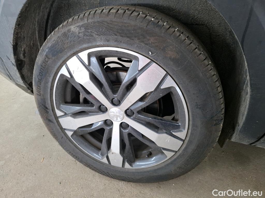  Peugeot  5008  GT Line 1.2 PureTech 130CV BVA8 E6d #9