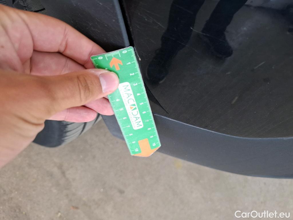  Peugeot  3008  / 2020 / 5P / SUV 1.6 HYBRID 225 E-EAT8 GT Pack / VO RECONDITIONNE / PHOTOS AVANT RECONDITIONNEMENT
 #18