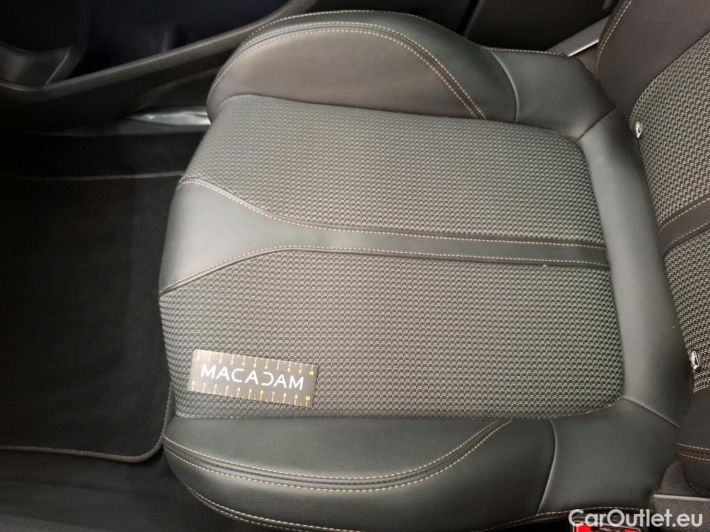  Peugeot  3008  GT 1.2 PureTech 130CV BVA8 E6d #6