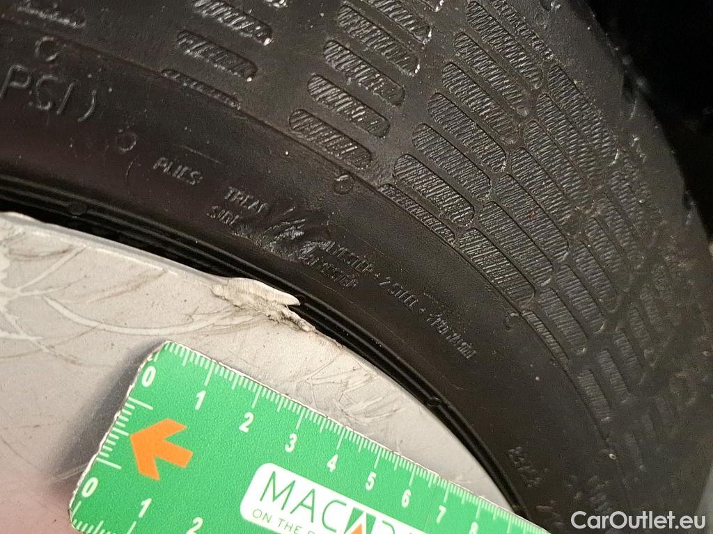  Renault  Clio  IV Business 0.9 TCe 90CV BVM5 E6 #21