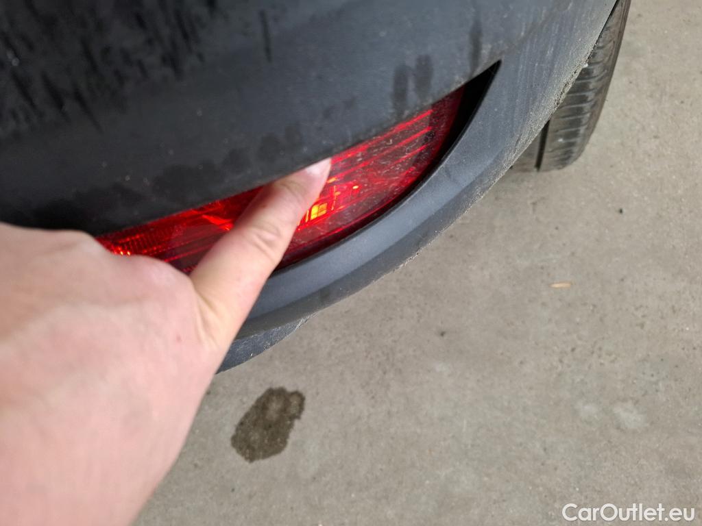  Peugeot  5008  GT Line 1.2 PureTech 130CV BVA8 E6d #40